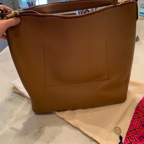 Used-excellent condition Tory Burch Perry Bag - Picture 6 of 8